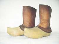 Holzschuhstiefel